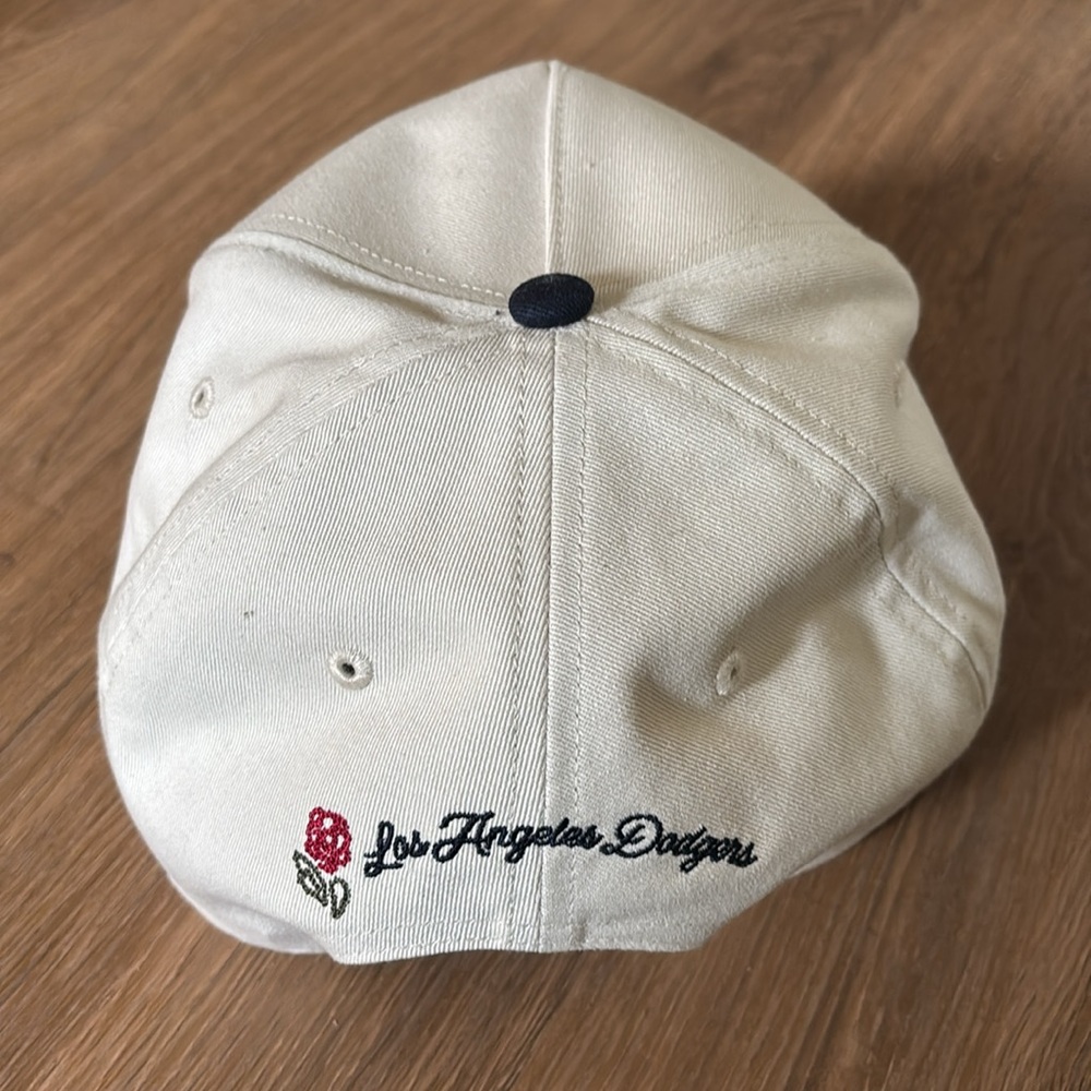 Los Angeles Dodgers 1988 World Series Logo Cap - Dark Blue/Navy and Cream - Picture 3 of 6